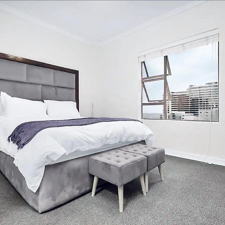 2 Bedroom 2 Bath Luxury - Sandton Cbd Γιοχάνεσμπουργκ Εξωτερικό φωτογραφία